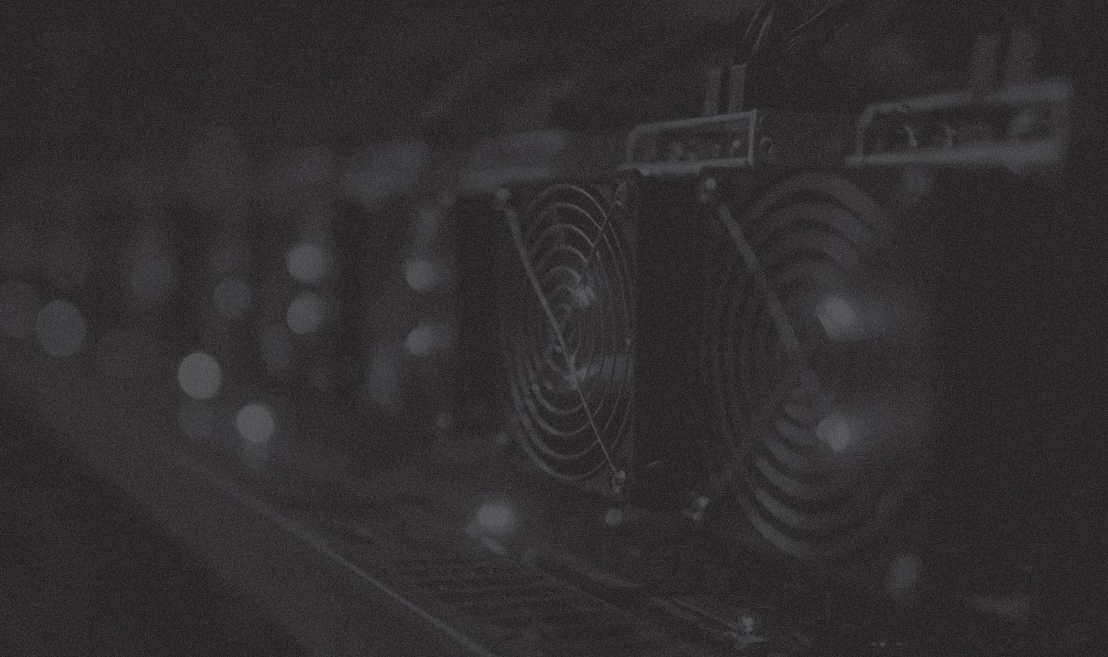 Вентиляторы ASIC-майнеров в работе